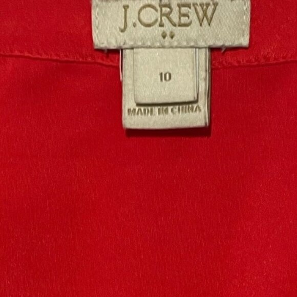 J.Crew Womens Sleeveless Red Blouse Size 10 V-Neck Button Detail Lightweight Top - Picture 5 of 5